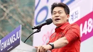 국민의힘 전한길 입당에 당내 반발 확산