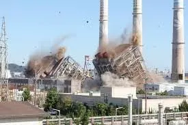 울산 화력발전소 보일러 타워 붕괴 사고로 3명 사망, 추가 실종자 수색 진행